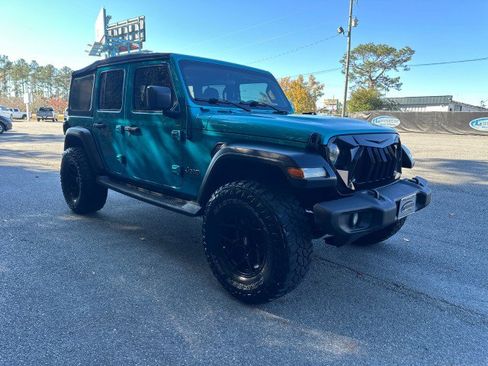 Used 2019 Jeep Wrangler Unlimited Sport S image 7