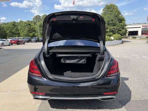 Used 2019 Mercedes-Benz S 450 Sedan image 34