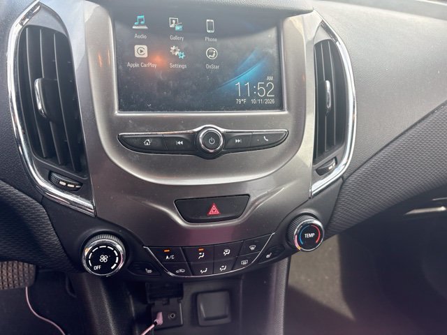 Used 2017 Chevrolet Cruze LT w/ RS Package FWD image 9