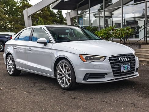 Used 2015 Audi A3 1.8T Premium Plus w/ Premium Plus Package FWD image 6