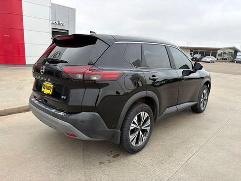 Used 2023 Nissan Rogue SV w/ SV Premium B Package FWD image 7