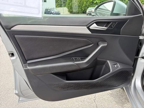 Used 2019 Volkswagen Jetta S w/ Driver Assistance Package FWD image 13