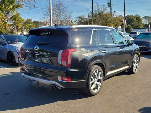 Used 2021 Hyundai Palisade Limited image 6