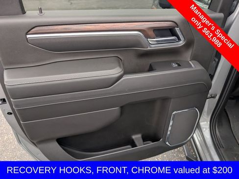 Used 2025 GMC Sierra 2500 SLT AWD/4WD image 11