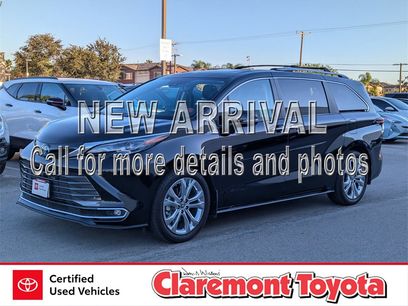 Certified 2024 Toyota Sienna Platinum