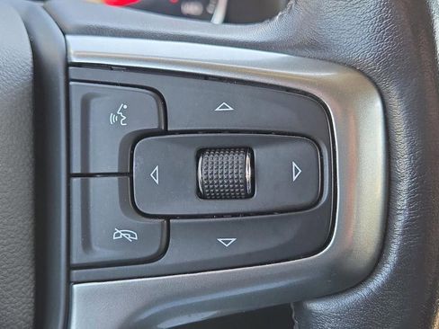 Used 2021 Chevrolet Silverado 1500 LT Trail Boss w/ LPO, Dark Essentials Package AWD/4WD image 31