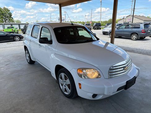 Used 2010 Chevrolet HHR LS FWD image 7