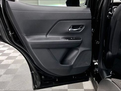 New 2027 Nissan Kicks SV w/ SV Premium Package AWD/4WD image 28