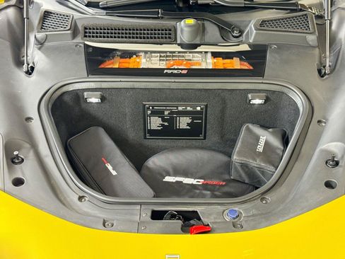 Used 2022 Ferrari SF90 Spider AWD/4WD image 28