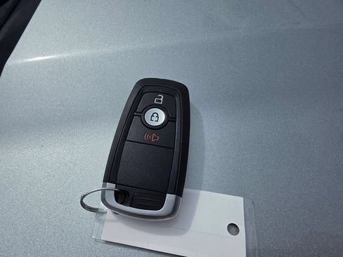 Used 2021 Ford Escape SE AWD/4WD image 10