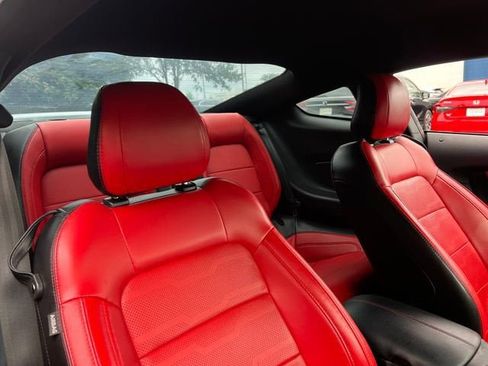 Used 2020 Ford Mustang GT Premium w/ GT Performance Package RWD image 28