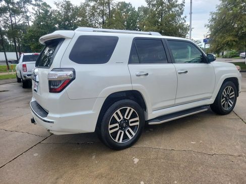Used 2018 Toyota 4Runner Limited RWD image 7