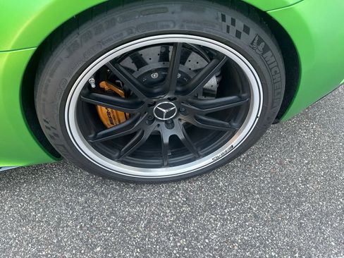 Used 2018 Mercedes-Benz AMG GT R image 10