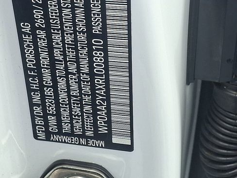 Used 2024 Porsche Panamera image 29