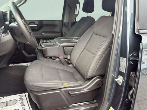 Used 2019 Chevrolet Silverado 1500 Custom w/ Custom Convenience Package image 21