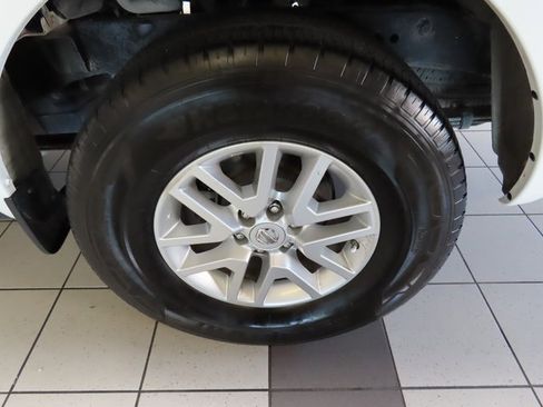 Used 2019 Nissan Frontier SV w/ Value Truck Package image 16