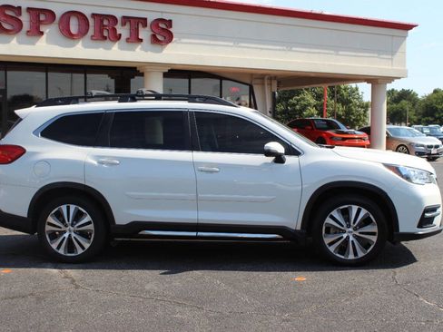Used 2021 Subaru Ascent Limited w/ Technology Package image 3