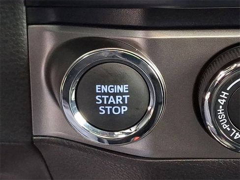 Used 2023 Toyota Tacoma Limited image 24