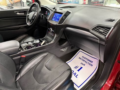 Used 2020 Ford Edge Titanium w/ Equipment Group 301A image 32