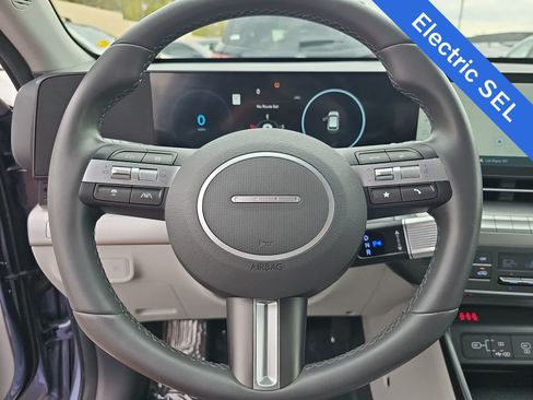 Certified 2024 Hyundai Kona SEL FWD image 19