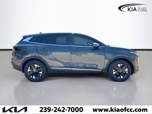 New 2026 Kia Sportage LX image 6