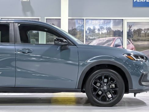 Used 2024 Honda HR-V Sport image 34
