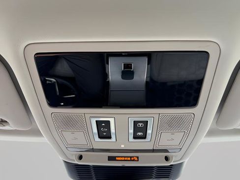 Certified 2024 Land Rover Range Rover Evoque S image 24