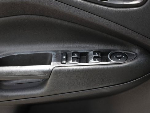Used 2016 Ford Escape S FWD image 40