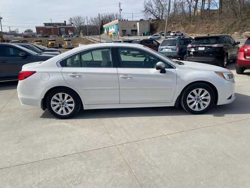 Used 2016 Subaru Legacy 2.5i Premium image 5
