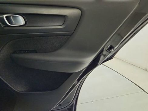 Certified 2023 Volvo C40 P8 Recharge Plus w/ Protection Package Premier AWD/4WD image 31