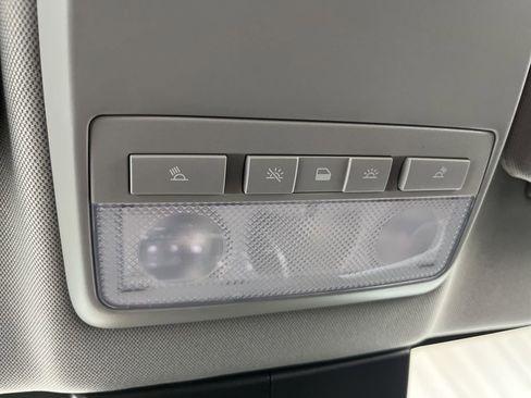 Used 2022 Chevrolet Trax LT w/ Driver Confidence Package image 16