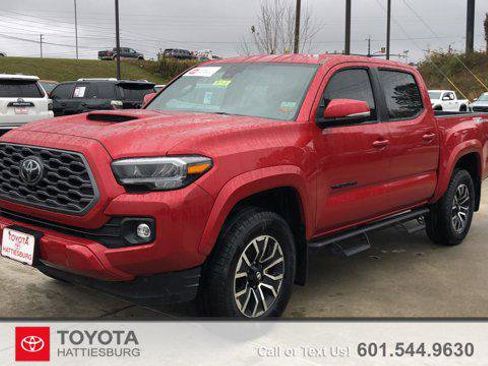 Certified 2023 Toyota Tacoma TRD Sport image 1