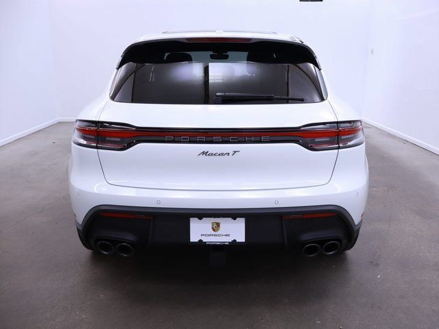 Certified 2025 Porsche Macan Turbo AWD/4WD image 5