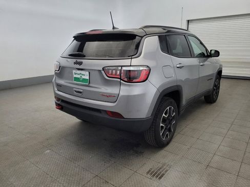 Used 2019 Jeep Compass Trailhawk AWD/4WD image 9