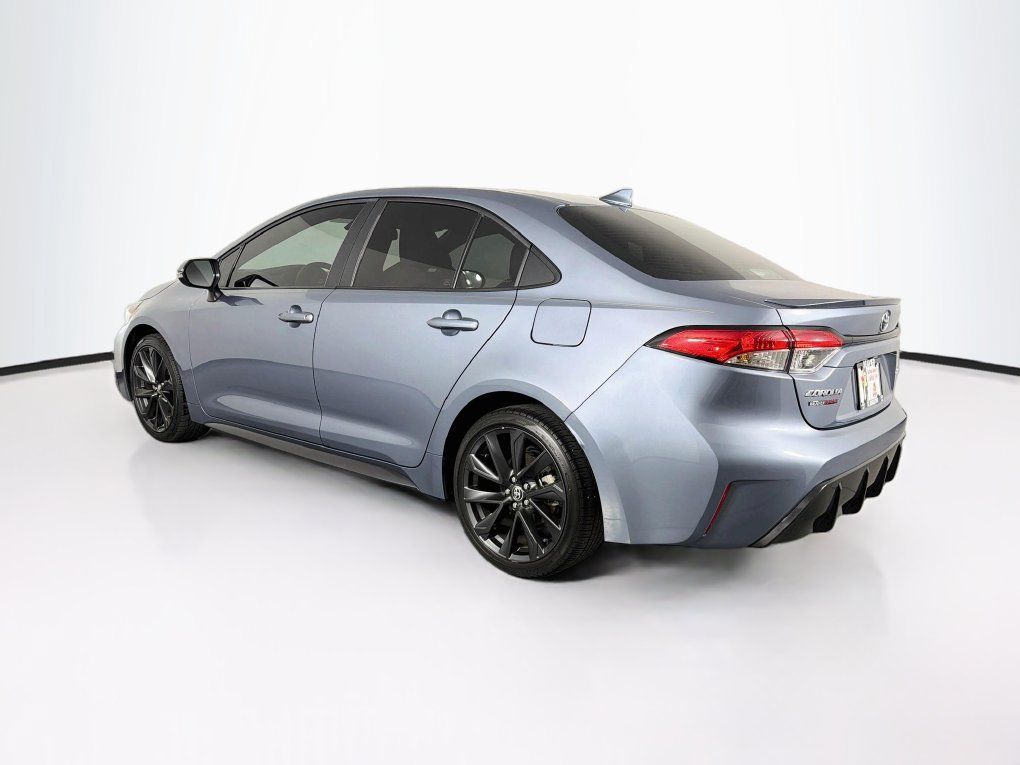 Used 2024 Toyota Corolla SE FWD image 7