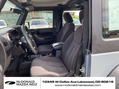 Used 2015 Jeep Wrangler Sport AWD/4WD image 12