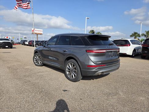 Used 2022 Lincoln Corsair FWD w/ Premium Package image 5
