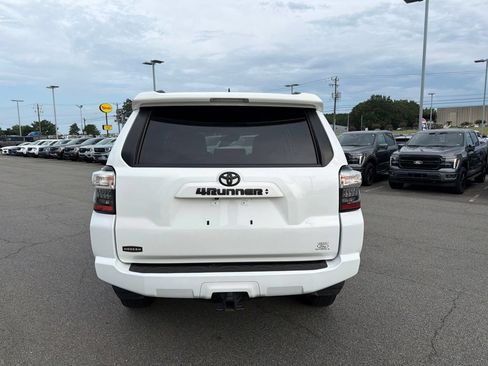 Used 2023 Toyota 4Runner SR5 Premium w/ Moonroof Package AWD/4WD image 5