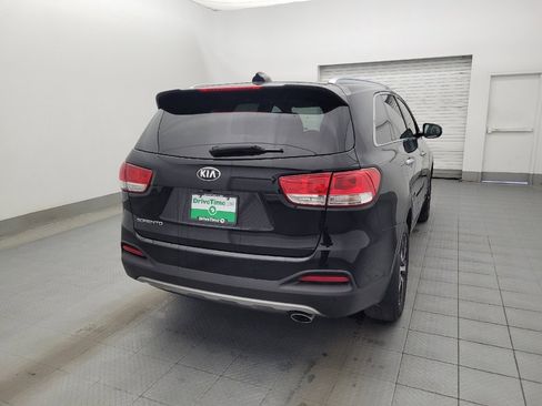 Used 2018 Kia Sorento EX w/ EX Advanced Touring Package image 7