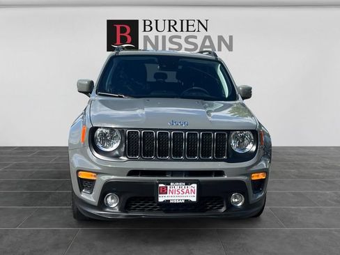 Used 2021 Jeep Renegade Latitude AWD/4WD image 8