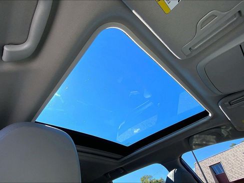 Used 2021 Subaru Forester Limited AWD/4WD image 14