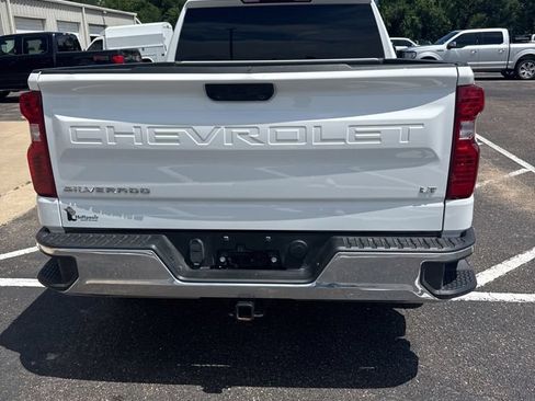Used 2023 Chevrolet Silverado 1500 LT w/ Protection Package AWD/4WD image 2