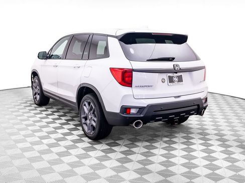 Certified 2023 Honda Passport EX-L image 4