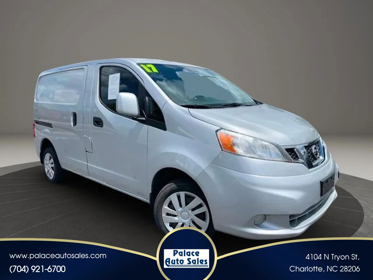 Used 2017 Nissan NV200 SV w/ Technology Package FWD image 1