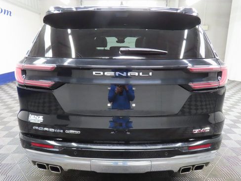 Used 2024 GMC Acadia Denali image 40