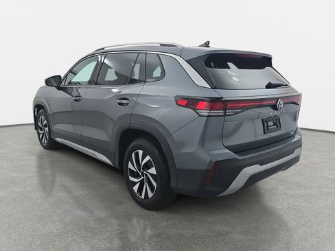 New 2025 Volkswagen Tiguan S image 5