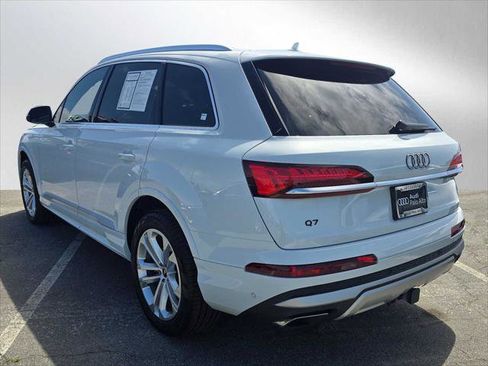 Used 2025 Audi Q7 3.0T Premium Plus AWD/4WD image 5