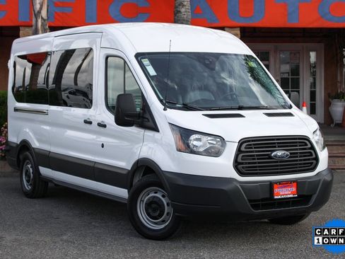 Used 2017 Ford Transit 350 XL image 2