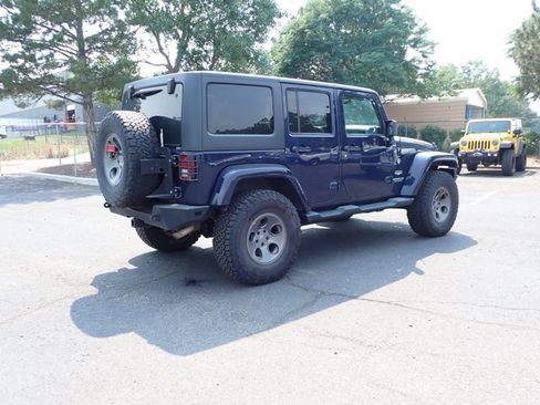 Used 2013 Jeep Wrangler Unlimited Sahara w/ Connectivity Group AWD/4WD image 13