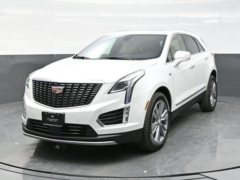 New 2025 Cadillac XT5 Premium Luxury w/ Technology Package image 2